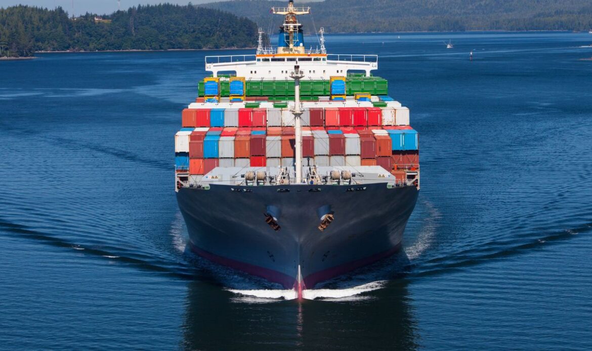 shipping container to dubai