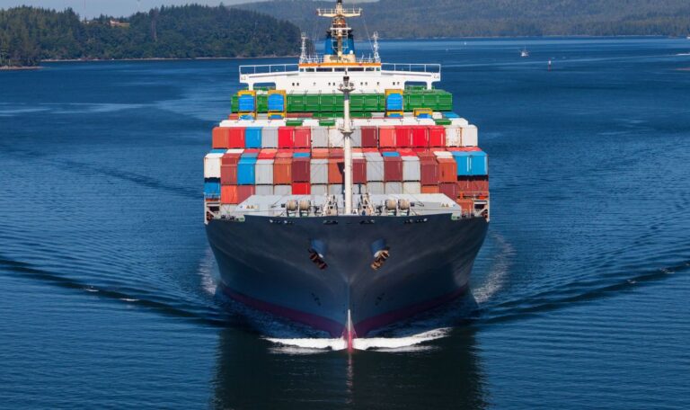 shipping container to dubai