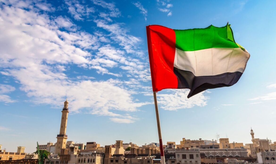 shipping from dubai to uk